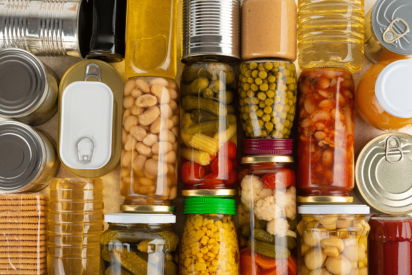 A Guide To Storing Food For Emergency Situations