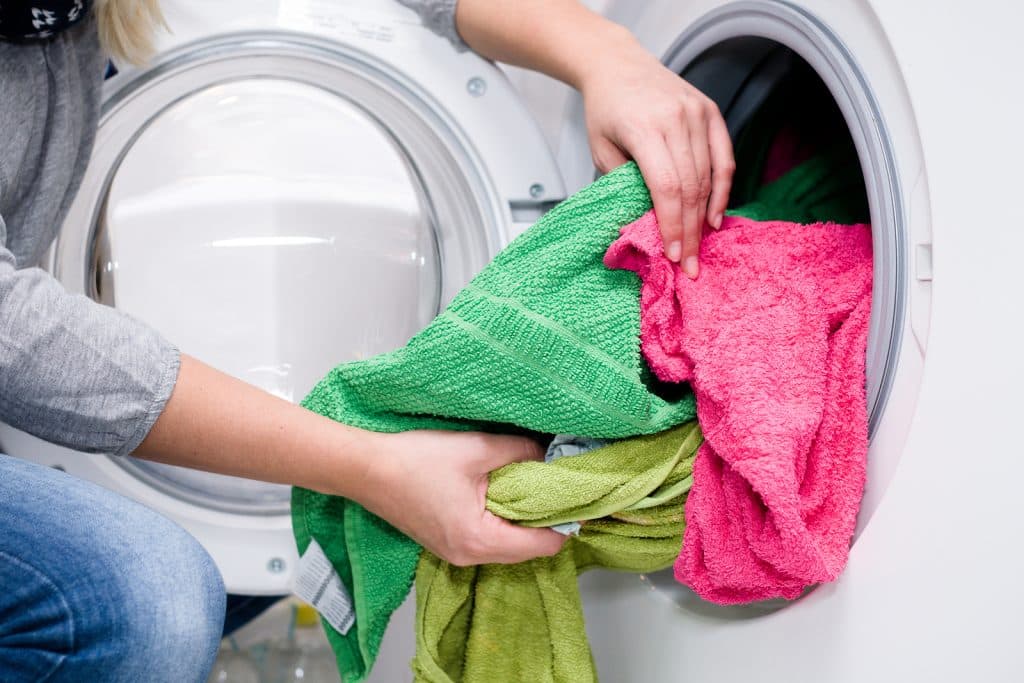 Benefits Of Using Vinegar In Your Laundry