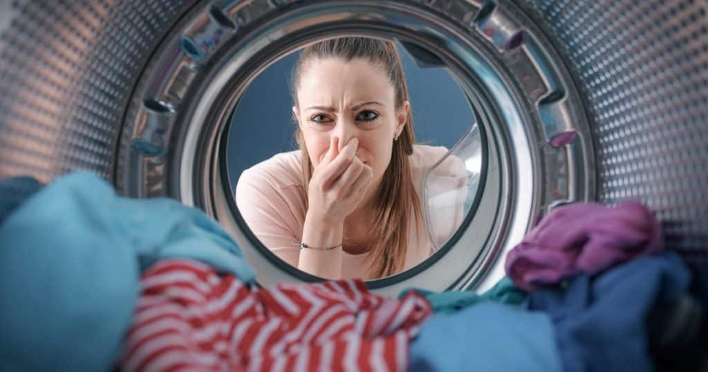 Benefits Of Using Vinegar In Your Laundry