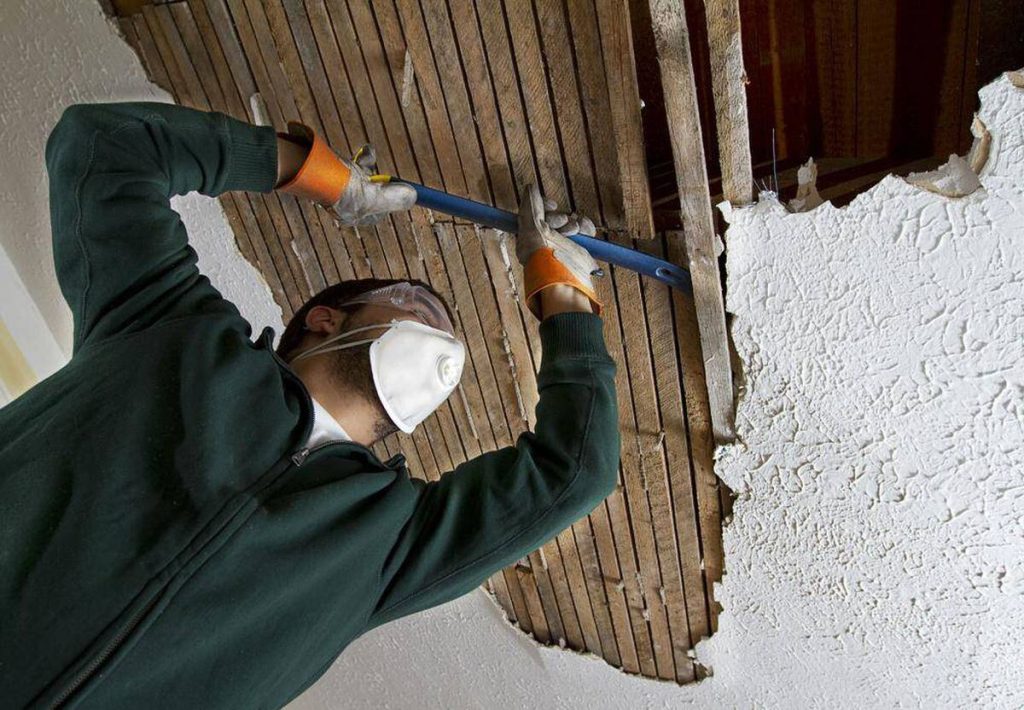 Asbestos Threats Lurking In Older Homes